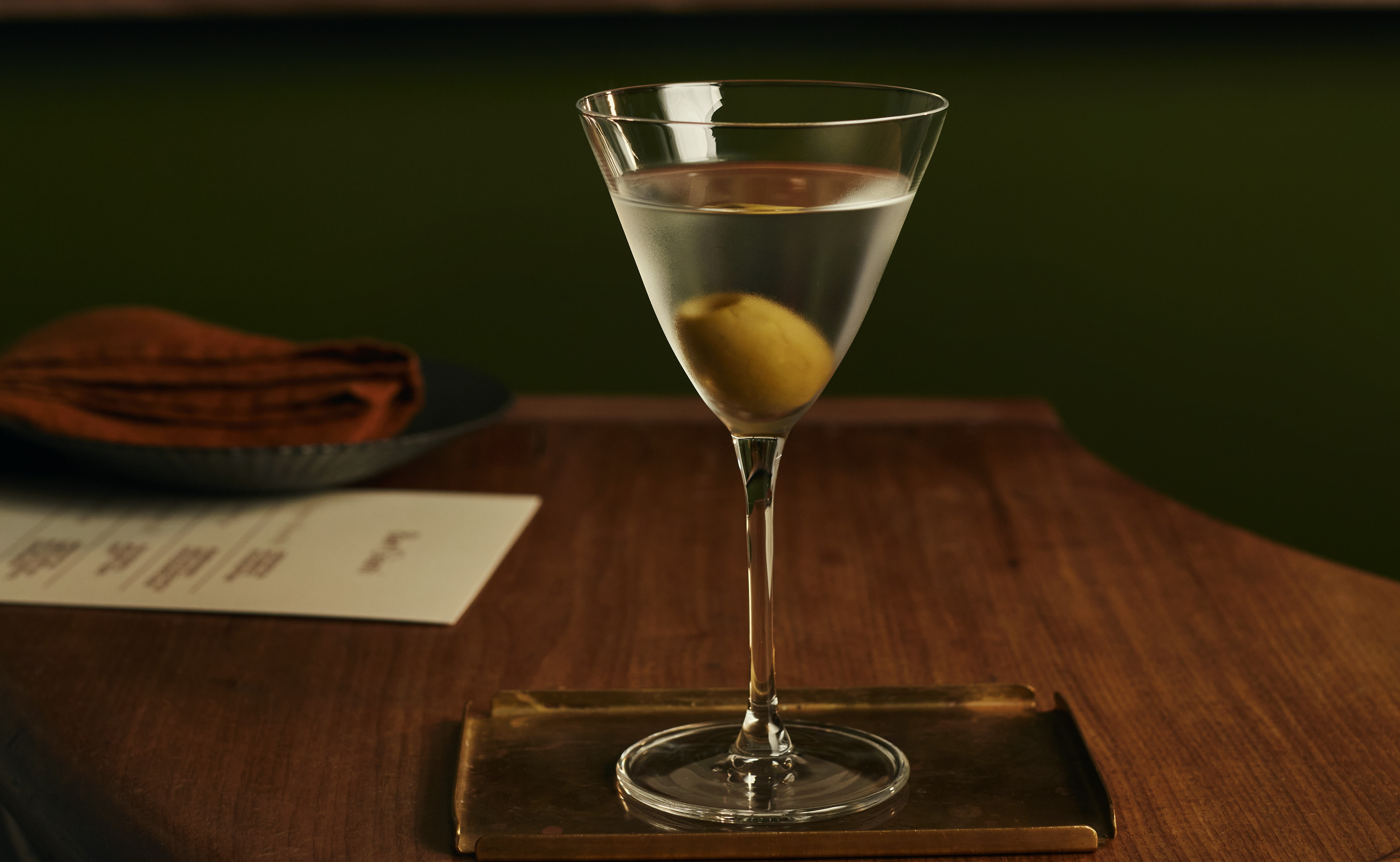 NUDE’un Bar/Giani Martini Kadehi ile Yazın Dinamizmini Yaşayın